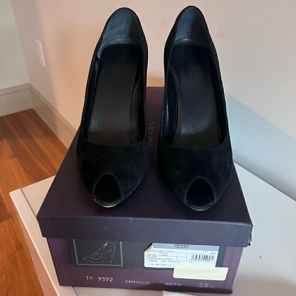 Prada peep toe pump